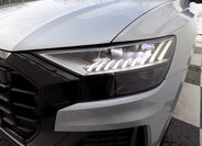 Audi Q8 44