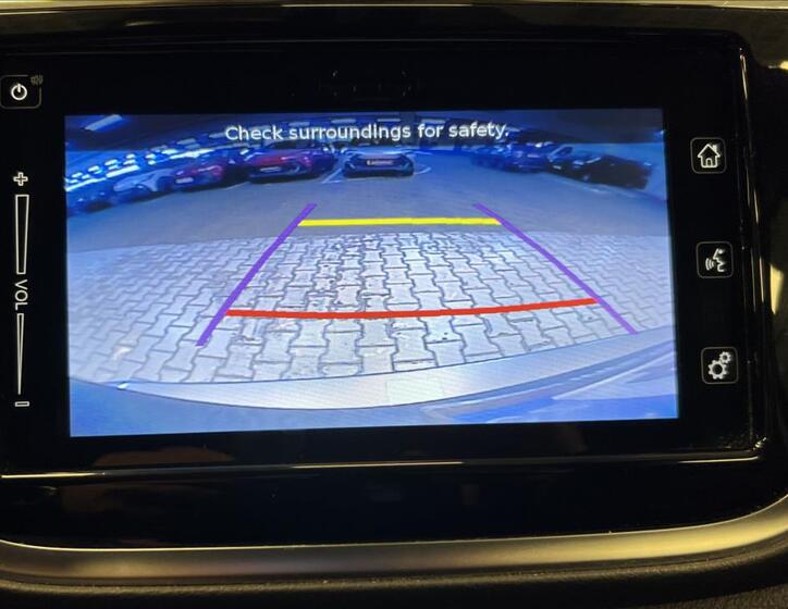 Suzuki SX4 S-Cross 9