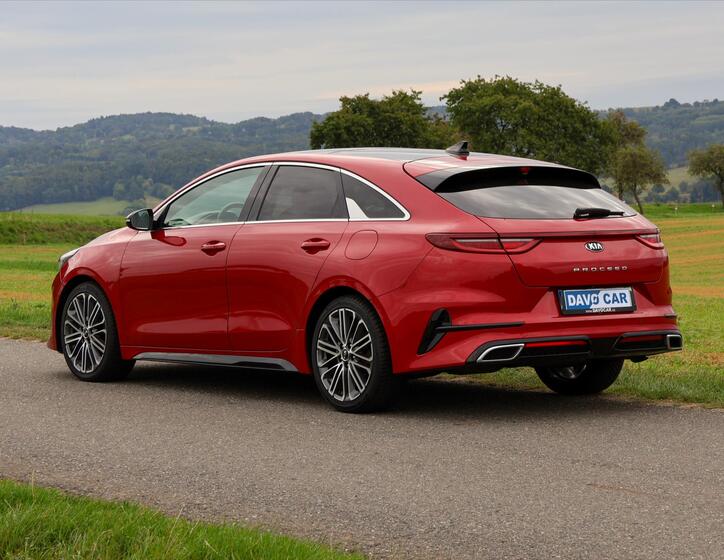 KIA ProCeed 5