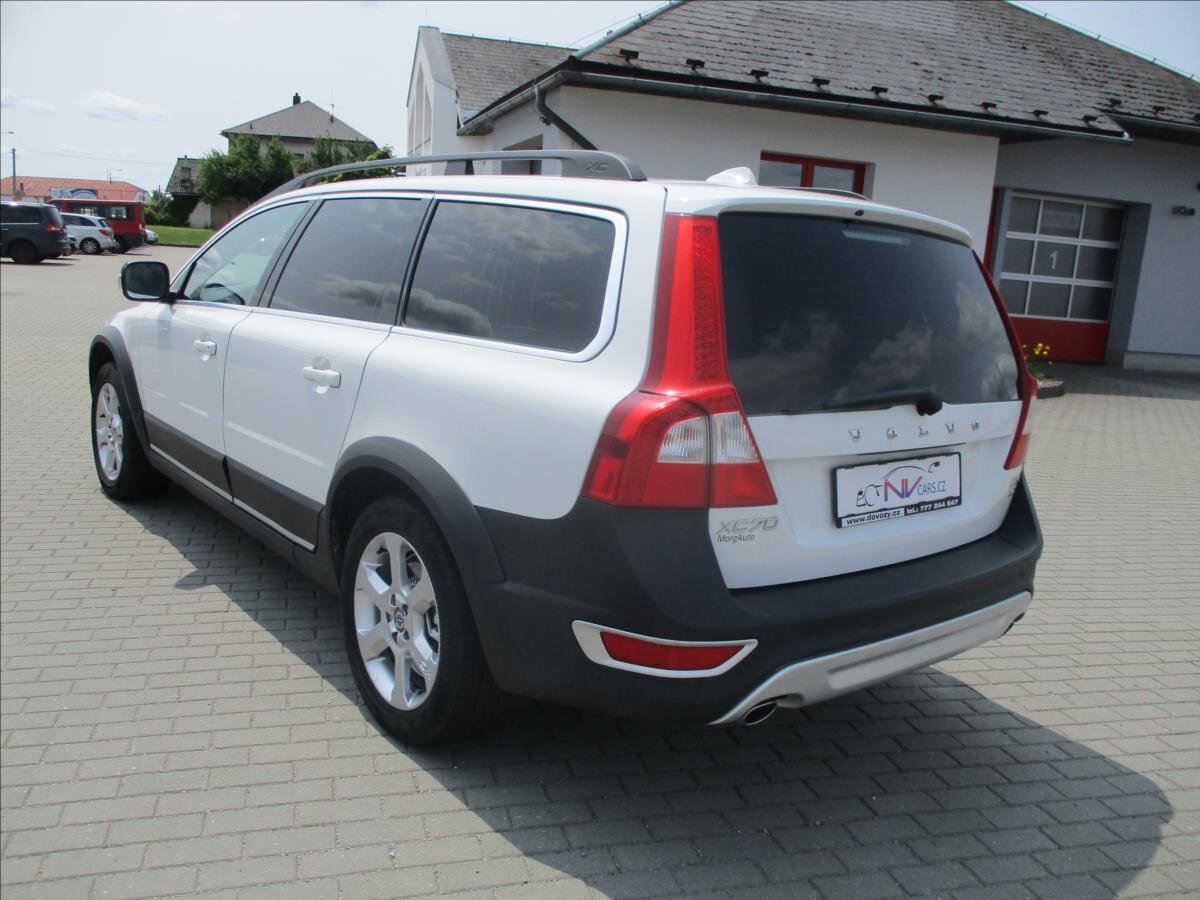 Volvo XC70