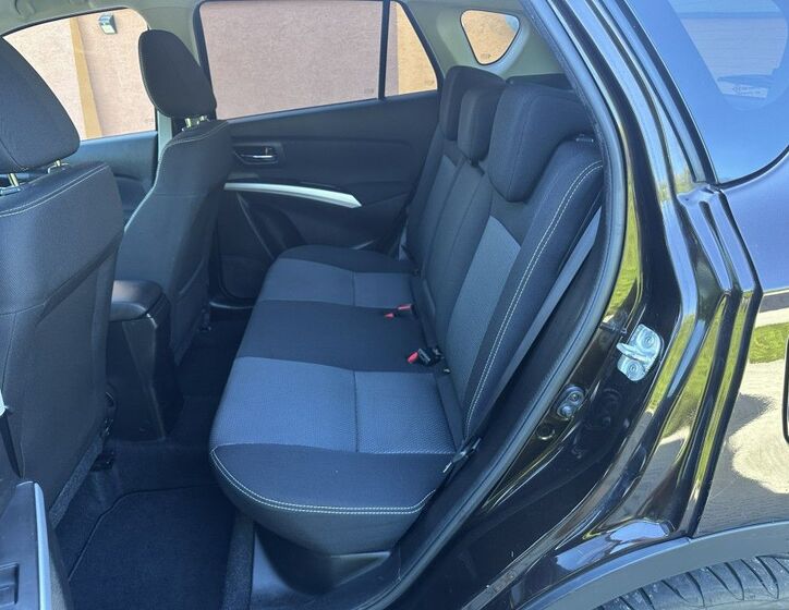 Suzuki SX4 S-Cross 18