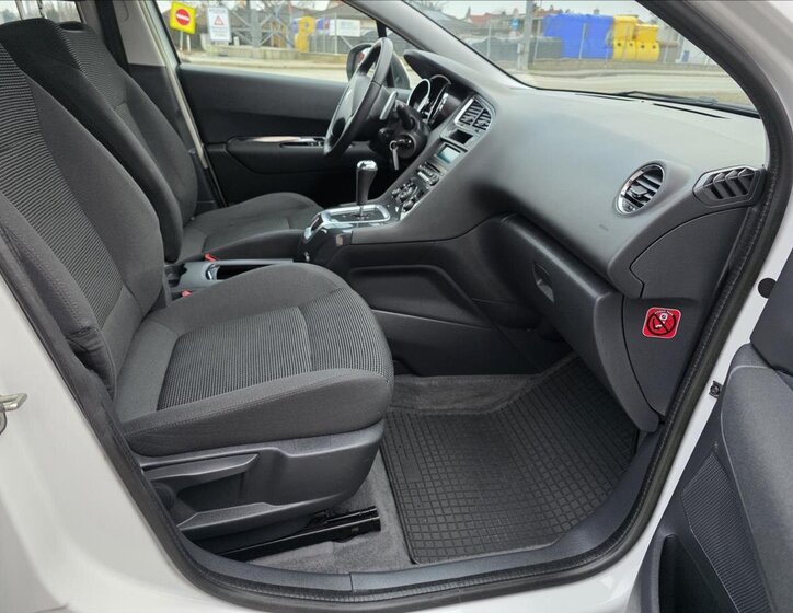 Peugeot 5008 Kombi 1,6 l 84 kw