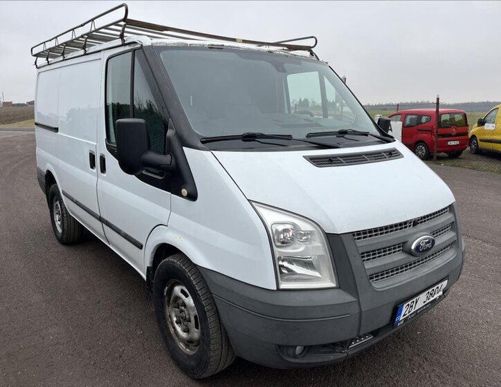 Ford Transit Skříň 2,2 l 74 kw