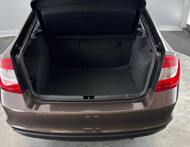 Škoda Rapid Liftback 1,2 l 81 kw