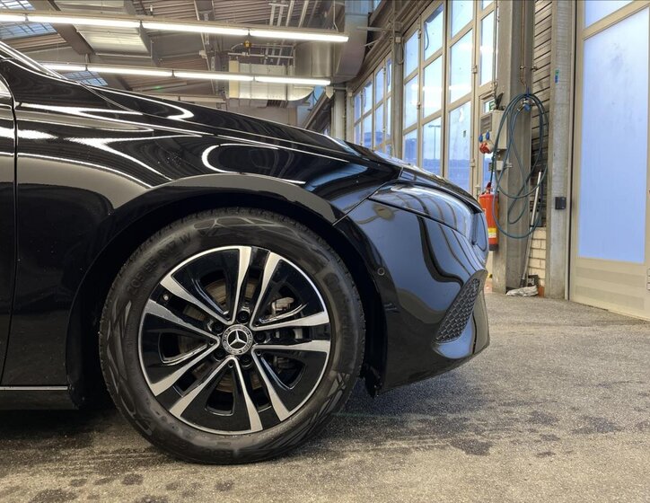 Mercedes-Benz Třídy A Hatchback 1,3 l 100 kw