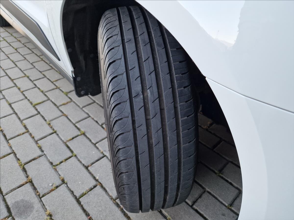 Ford Transit Connect Skříň 1,5 l 88 kw