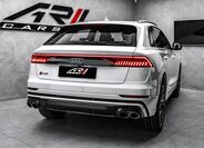 Audi SQ8 6