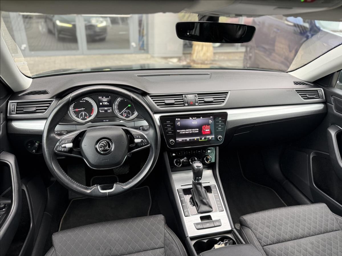 Škoda Superb Kombi 2,0 l 110 kw