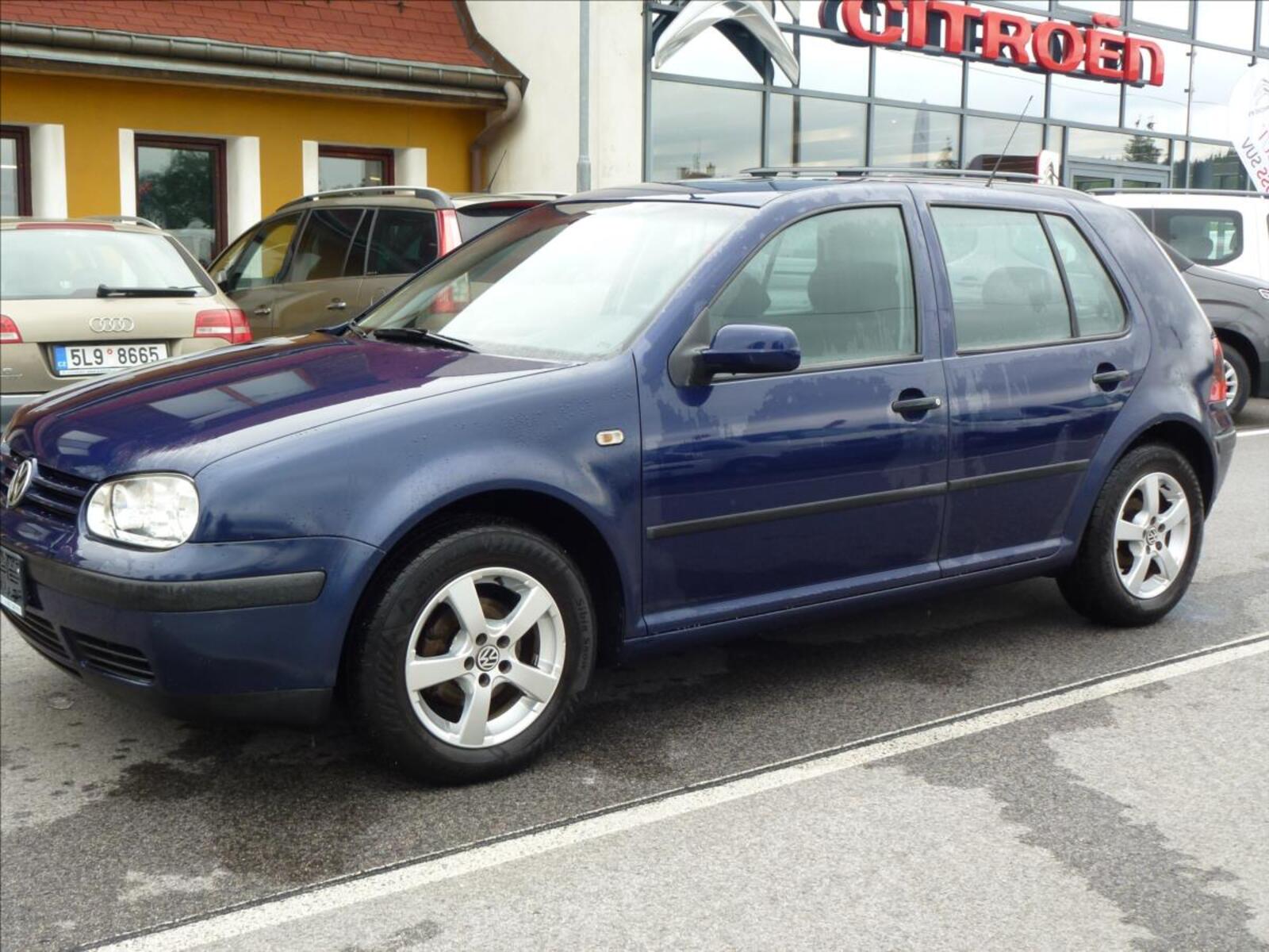 Volkswagen Golf 9