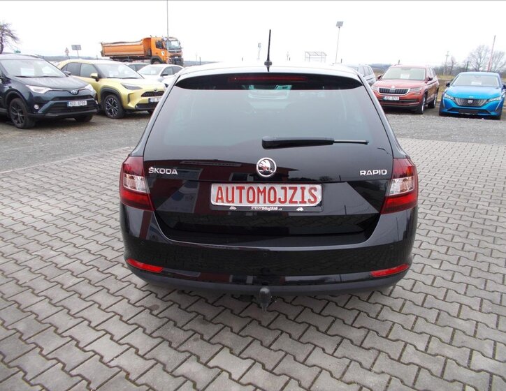 Škoda Rapid 10