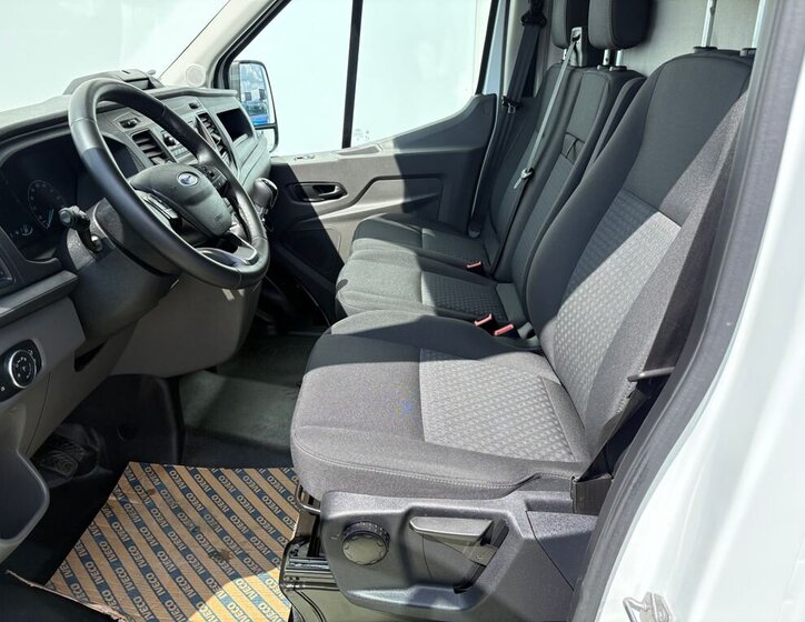 Ford Transit Skříň 2,0 l 77 kw