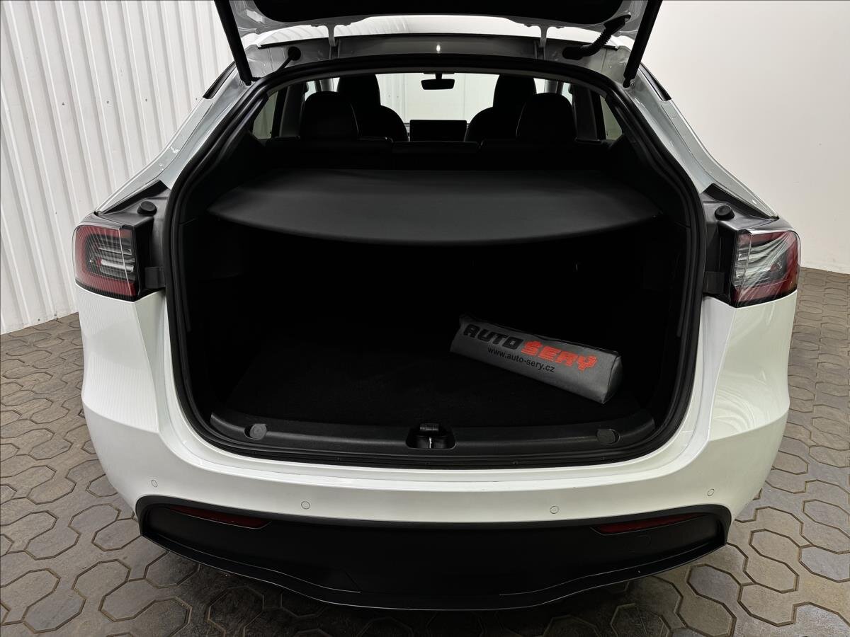 Tesla Model Y SUV 0,0 378 kw
