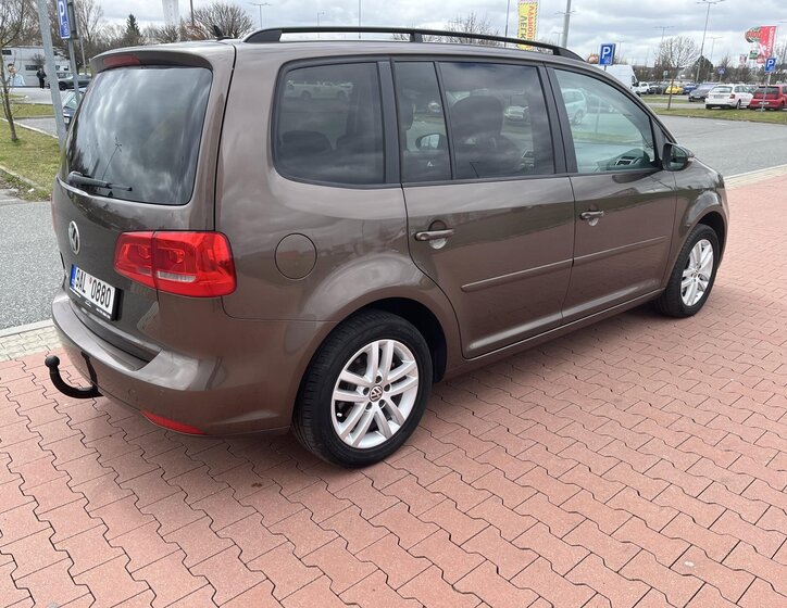 Volkswagen Touran Ostatní 1,2 l 77 kw