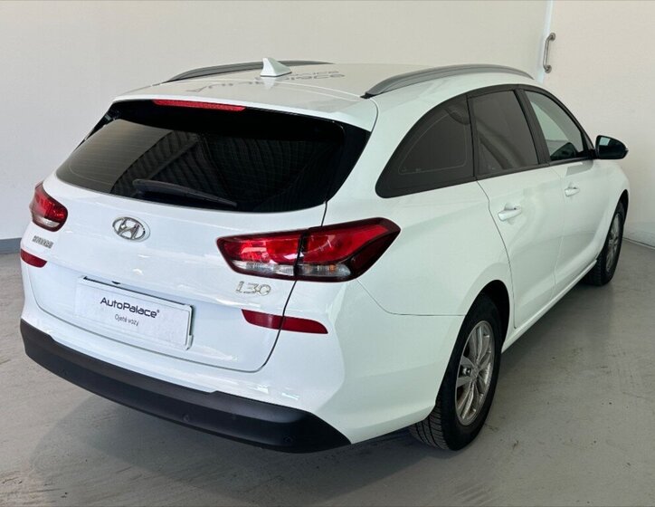 Hyundai i30 Kombi 1,6 l 85 kw
