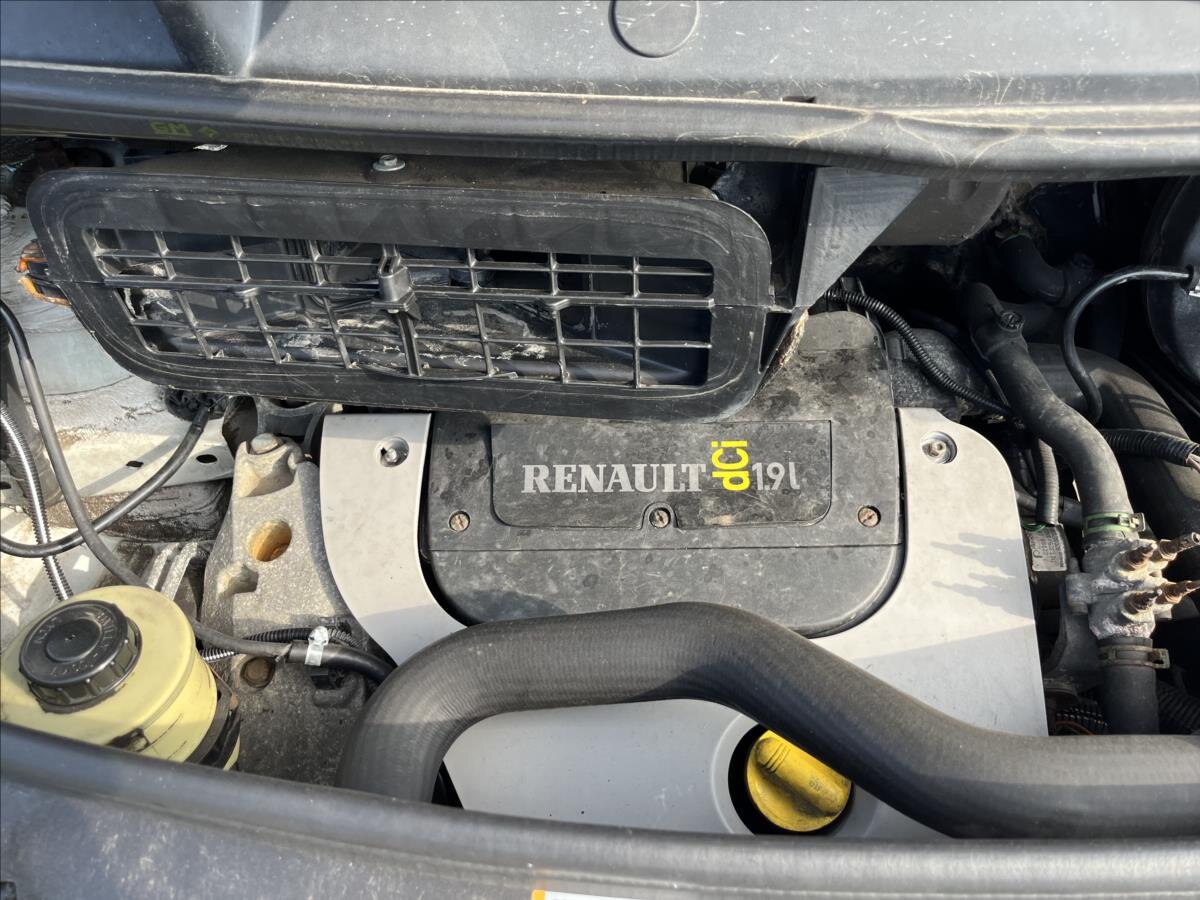 Renault Trafic Kombi 1,9 l 74 kw