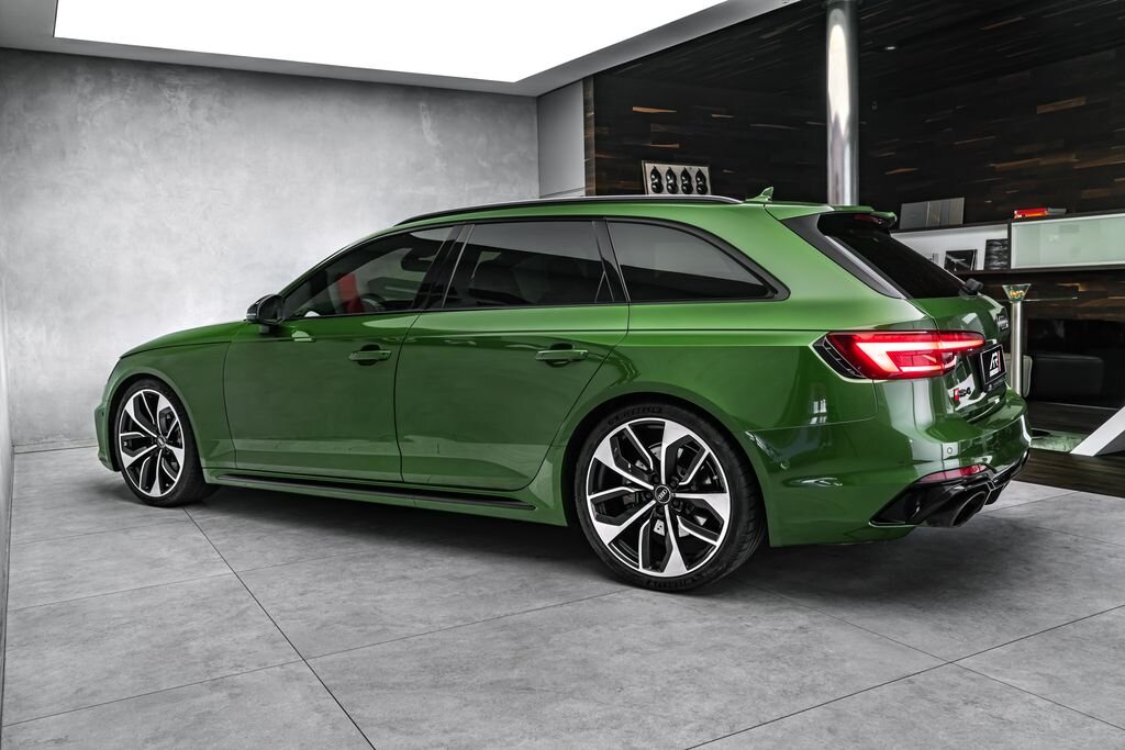 Audi RS4 Kombi 2,9 l 331 kw