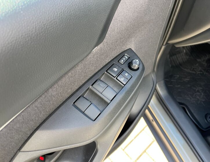 Toyota Yaris Cross SUV / Terénní 1,5 l 68 kw