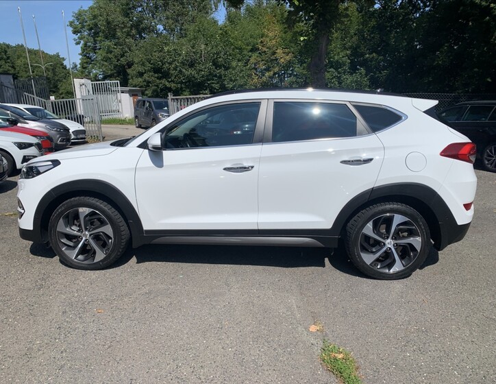 Hyundai Tucson 8