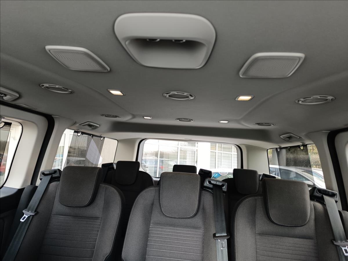 Ford Tourneo Custom MPV 2,0 l 125 kw