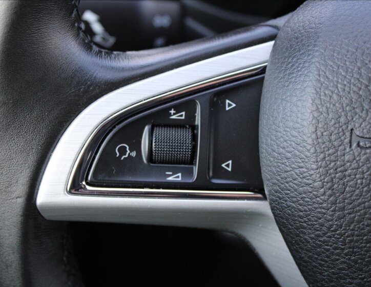 Škoda Rapid Liftback 1,4 l 66 kw