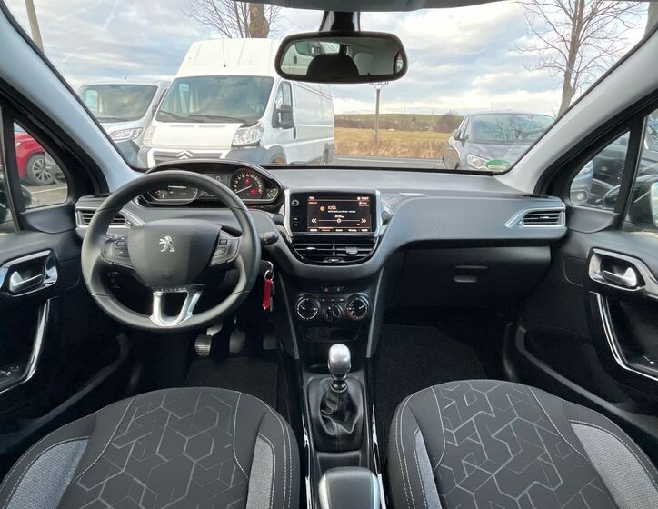 Peugeot 2008 3
