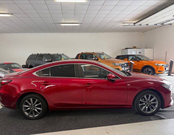 Mazda 6 Sedan 2,0 l 121 kw