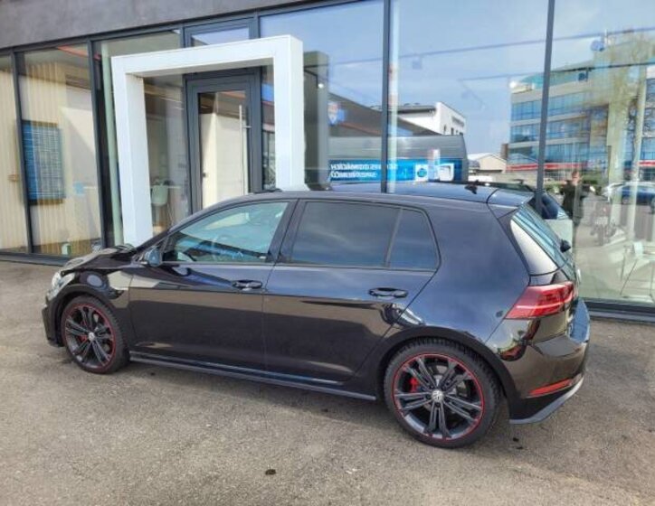 Volkswagen Golf Hatchback 2,0 l 135 kw