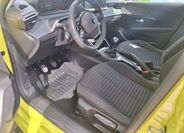 Peugeot 208 10