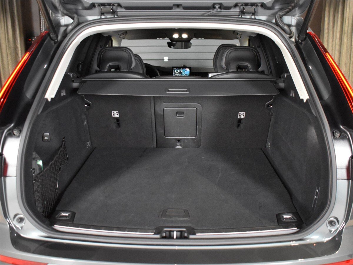 Volvo XC60 SUV 2,0 l 257 kw