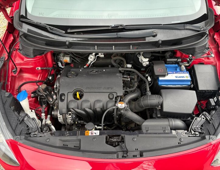 Hyundai i30 Hatchback 1,4 l 73 kw