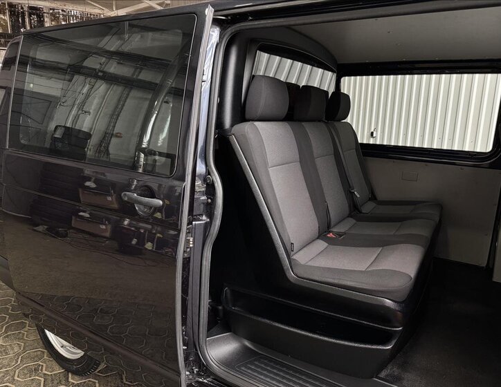 Volkswagen Transporter 27