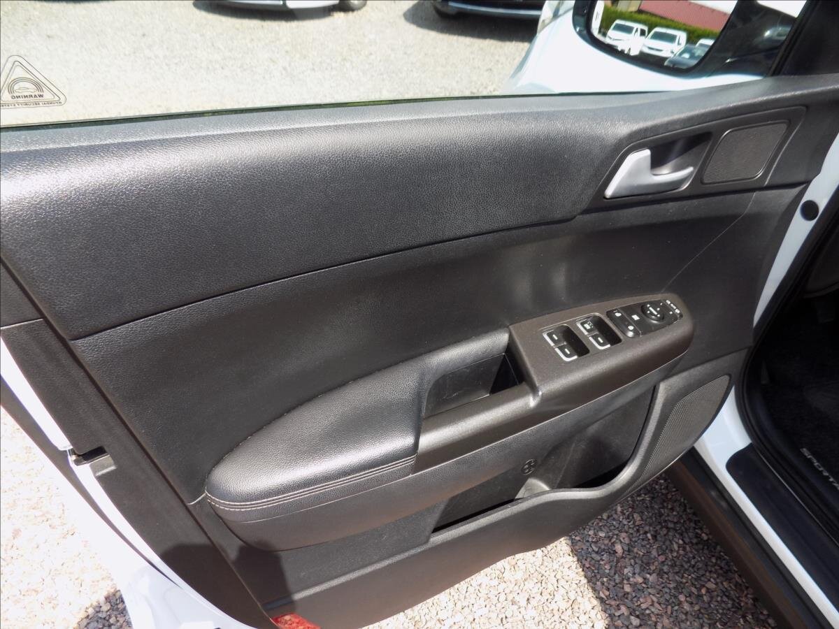 KIA Sportage SUV 1,7 l 85 kw