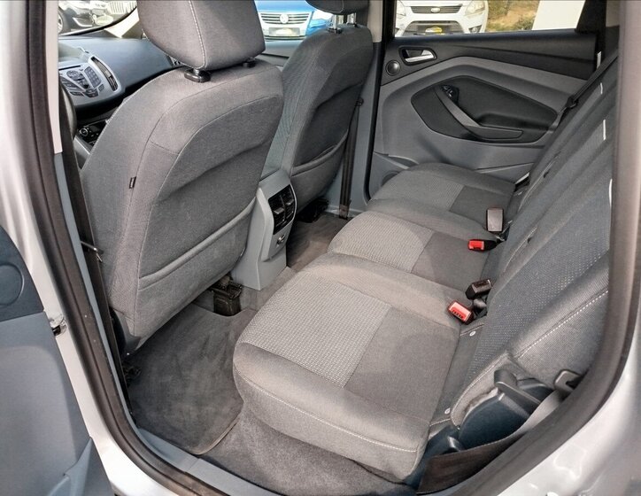 Ford C-MAX 27