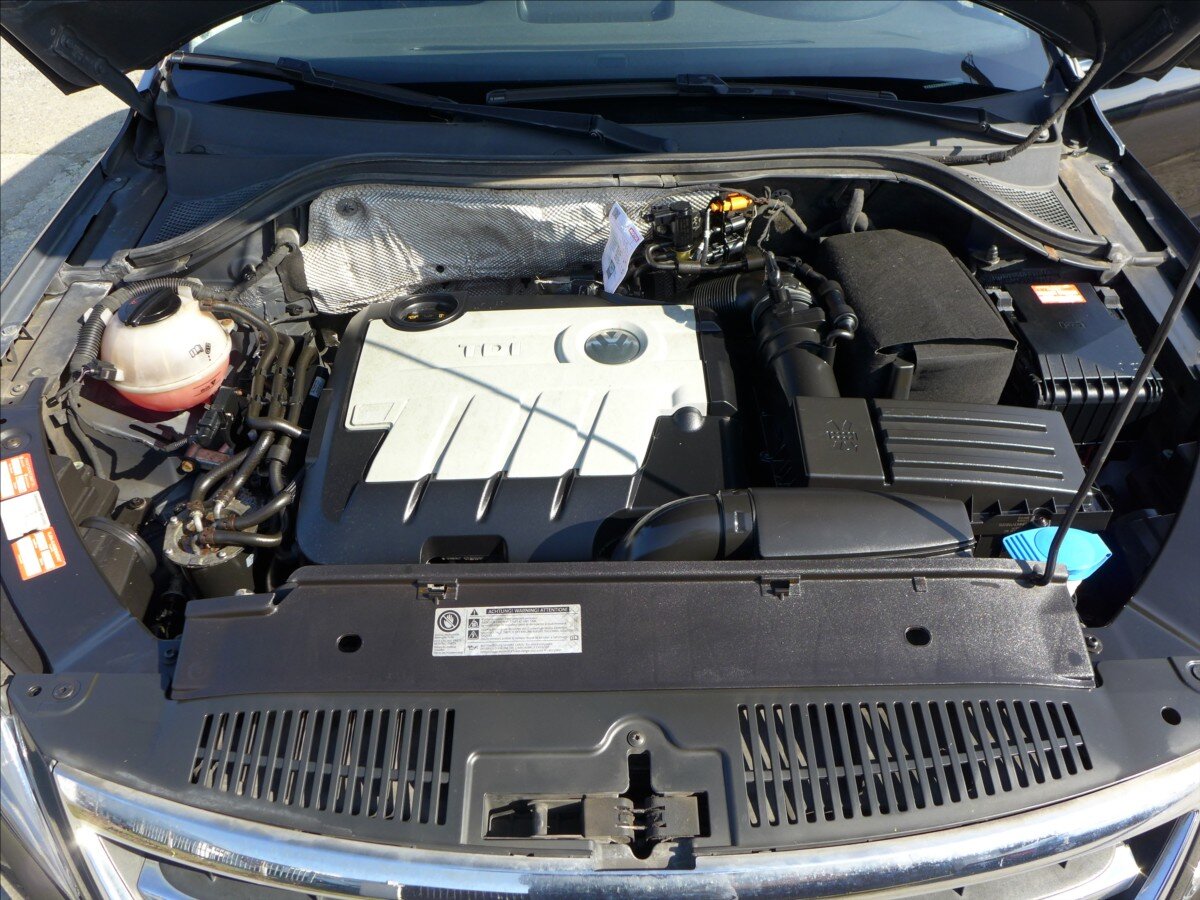 Volkswagen Tiguan SUV / Terénní 2,0 l 125 kw