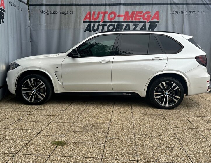 BMW X5 Kombi 3,0 l 280 kw