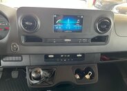 Mercedes-Benz Sprinter 12