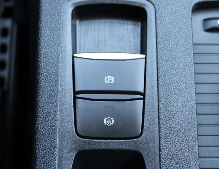 Ford Kuga SUV / Terénní 1,5 l 110 kw