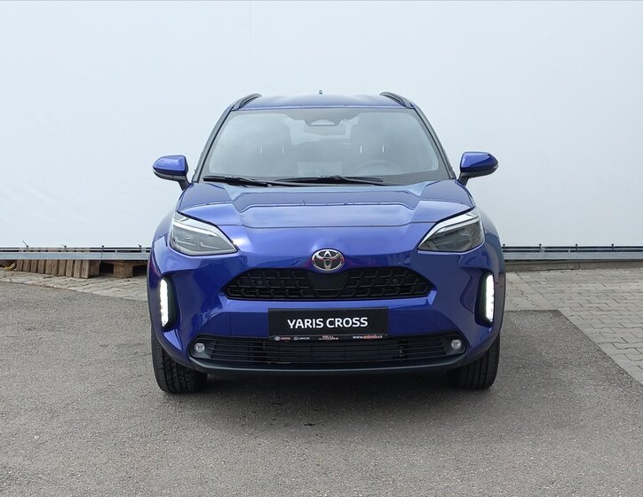 Toyota Yaris Cross CUV / Crossover 1,5 l 68 kw