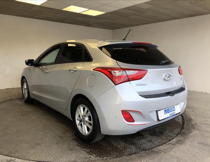 Hyundai i30 5