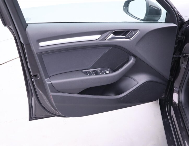 Audi A3 Sedan / Limuzína 1,4 l 92 kw