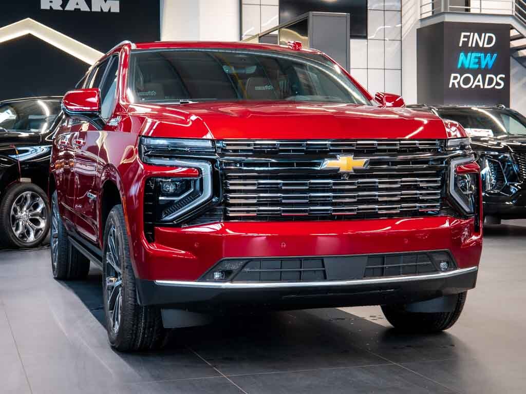 Chevrolet Suburban SUV / Terénní 6,2 l 313 kw