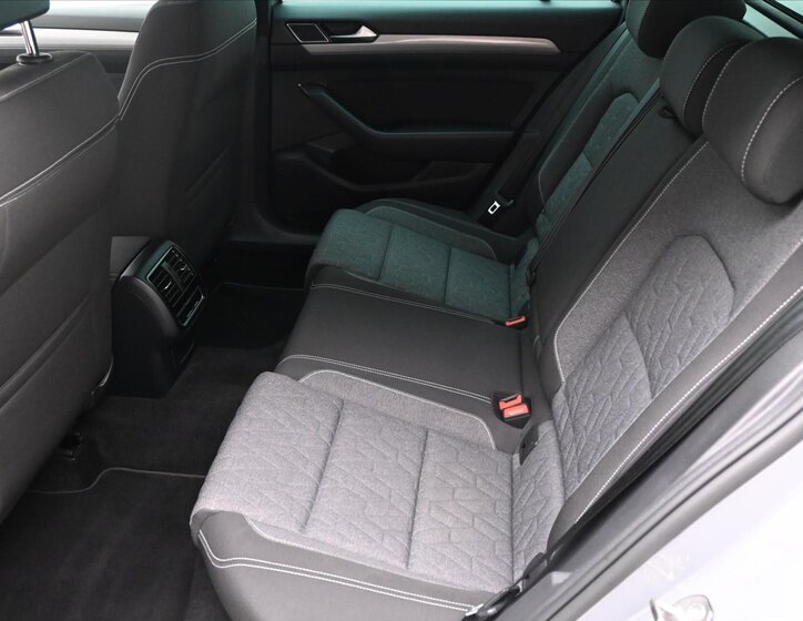 Volkswagen Passat Kombi 2,0 l 110 kw