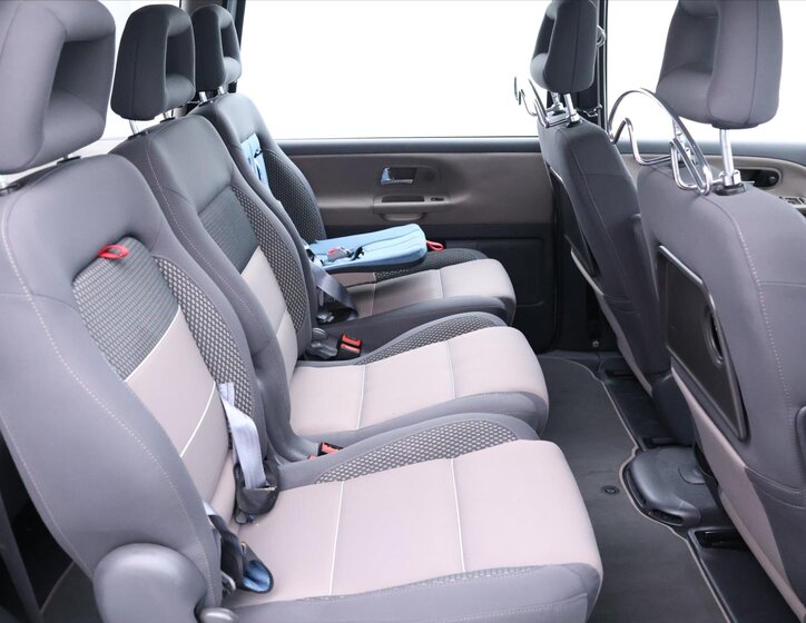 Volkswagen Sharan 14