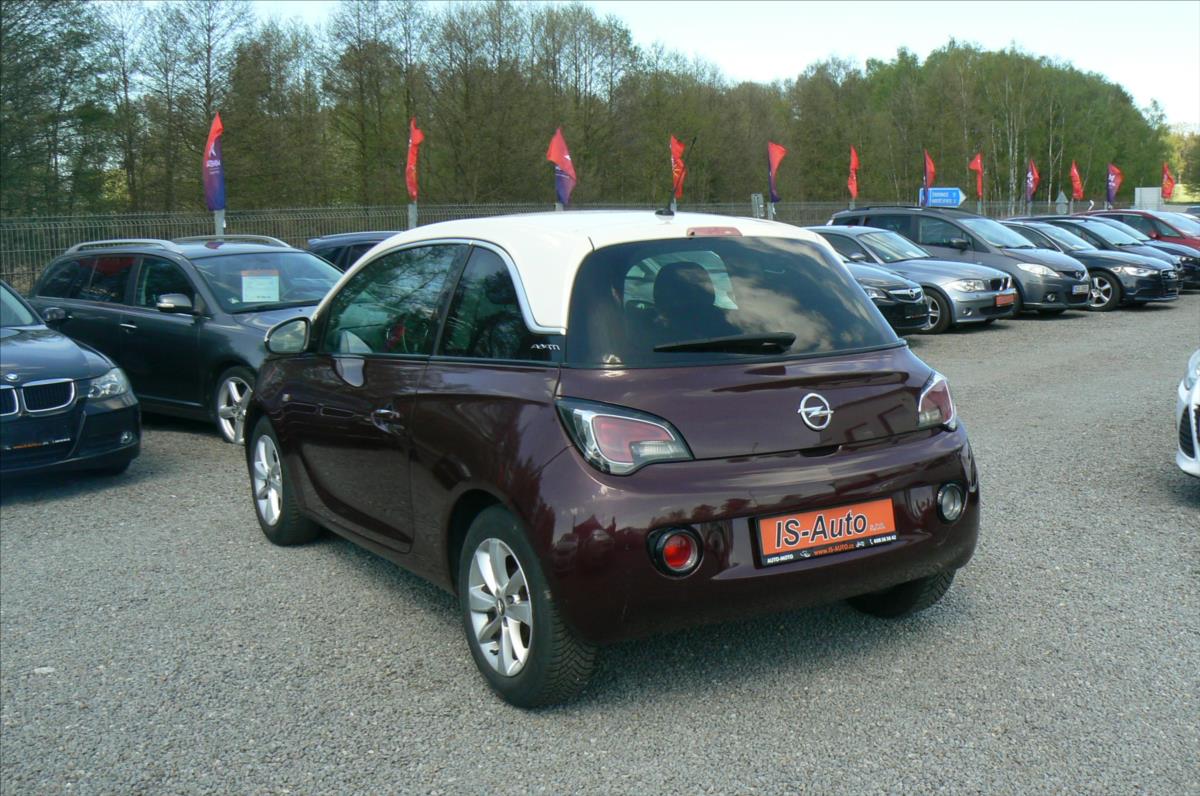 Opel Adam