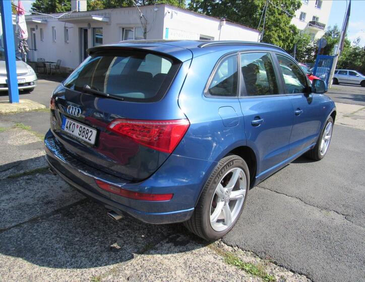 Audi Q5 6