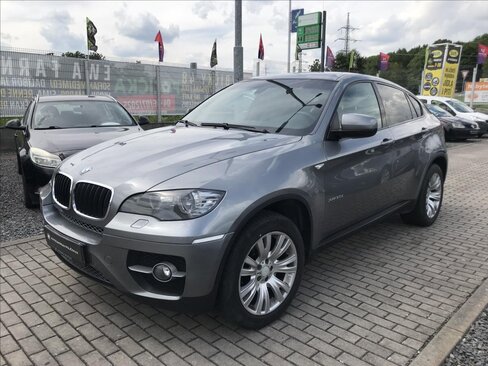 BMW X6 Kombi 3,0 l 180 kw