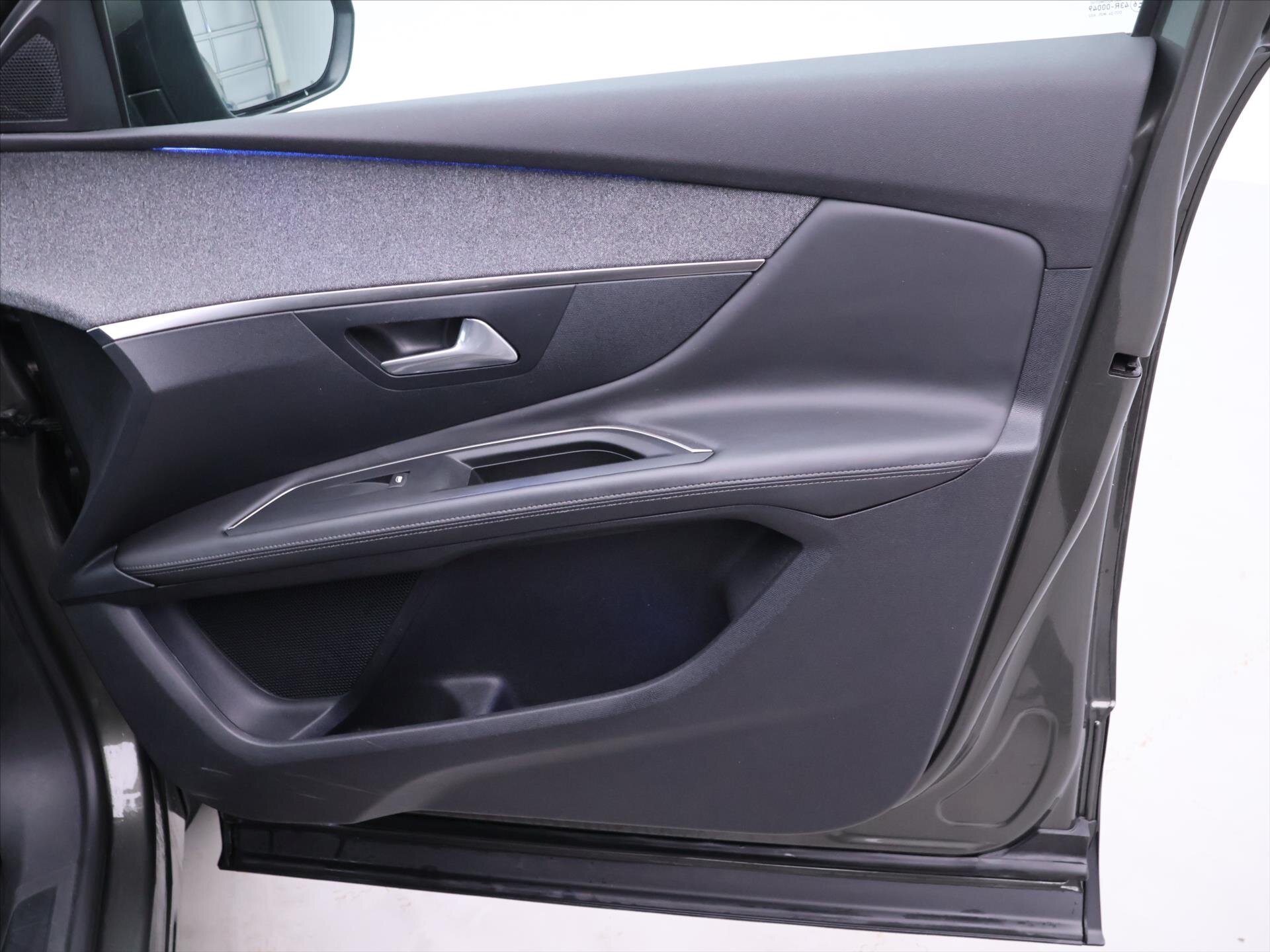 Peugeot 3008 SUV / Terénní 1,2 l 96 kw