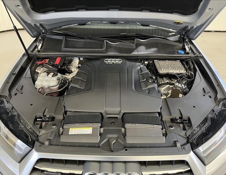 Audi Q7 35
