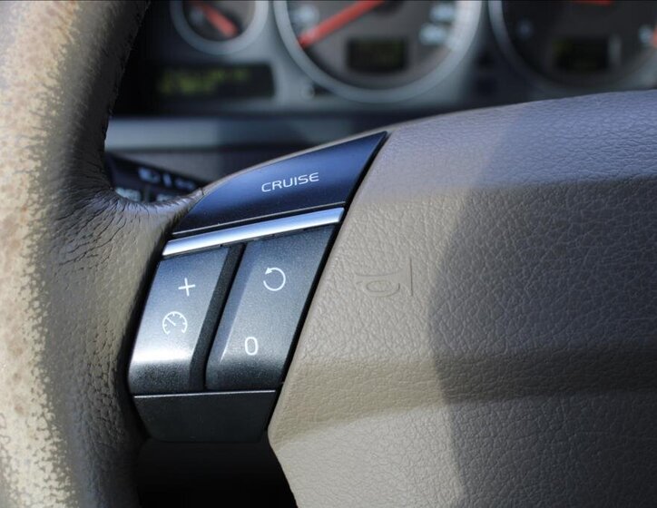 Volvo XC90 Kombi 2,4 l 136 kw