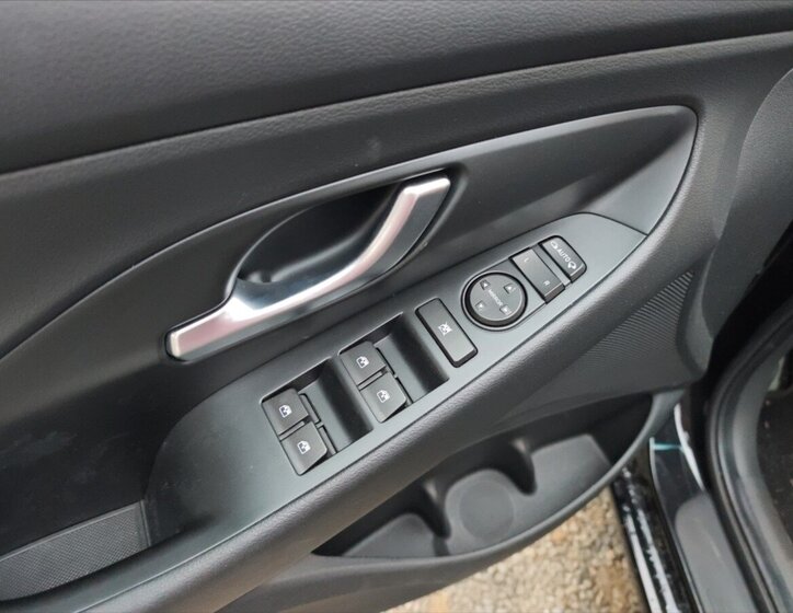 Hyundai i30 Kombi 998,0 88 kw